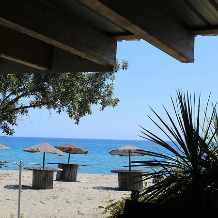 Maison Pieds Dans L'eau, Vue Panoramique, Bord De Mer Et Sur La Plage Villa San-Nicolao
